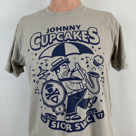 Johnny Cupcakes Other - Johnny Cupcakes 2017 Sior SWC Jazz T Shirt Saxophone Business Collab Size M